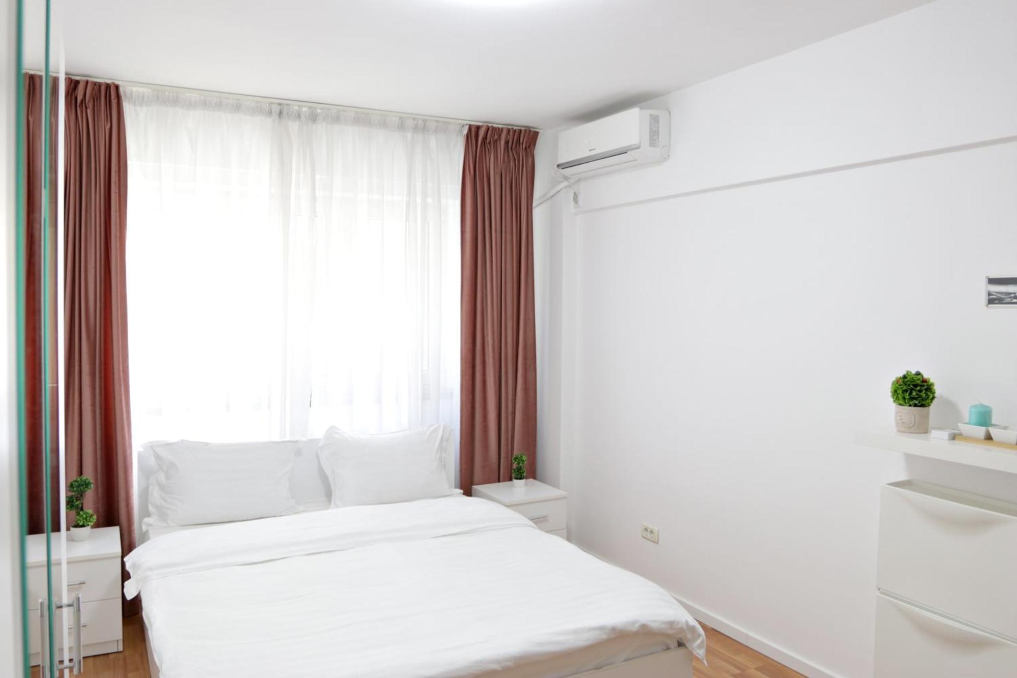 City Base I 2 Bedroom Apt Victoriei Bucarest Extérieur photo