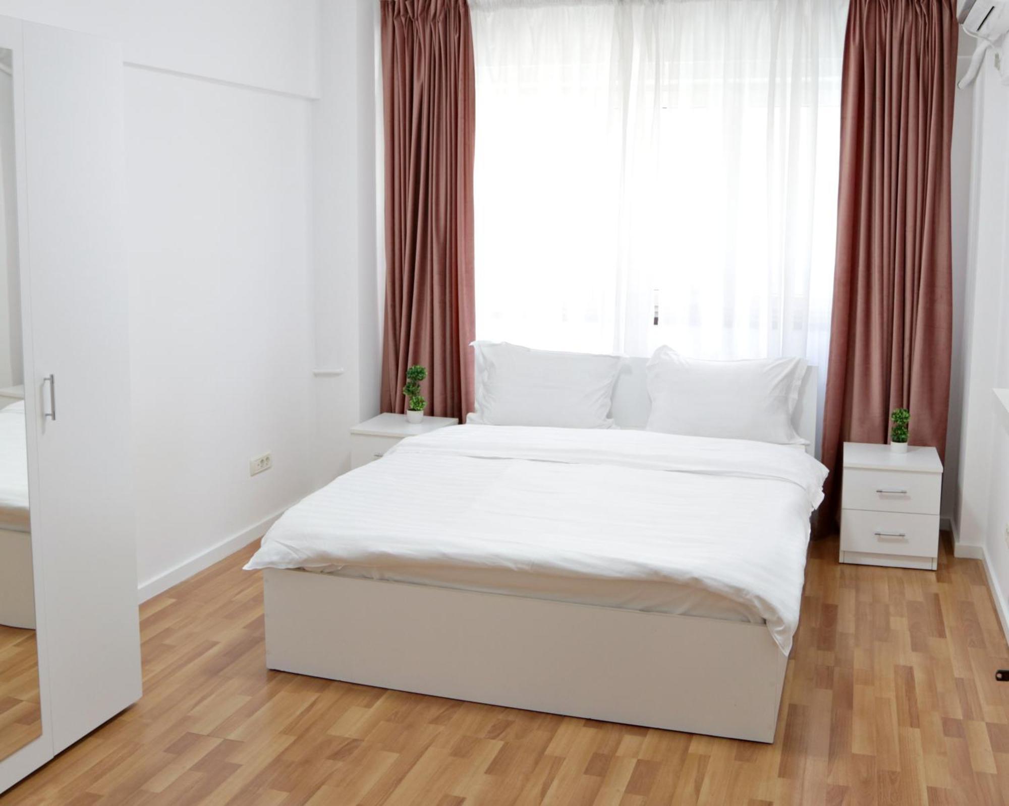 City Base I 2 Bedroom Apt Victoriei Bucarest Extérieur photo